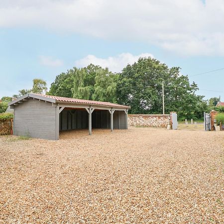Malthouse Farm Villa Хийчам Екстериор снимка