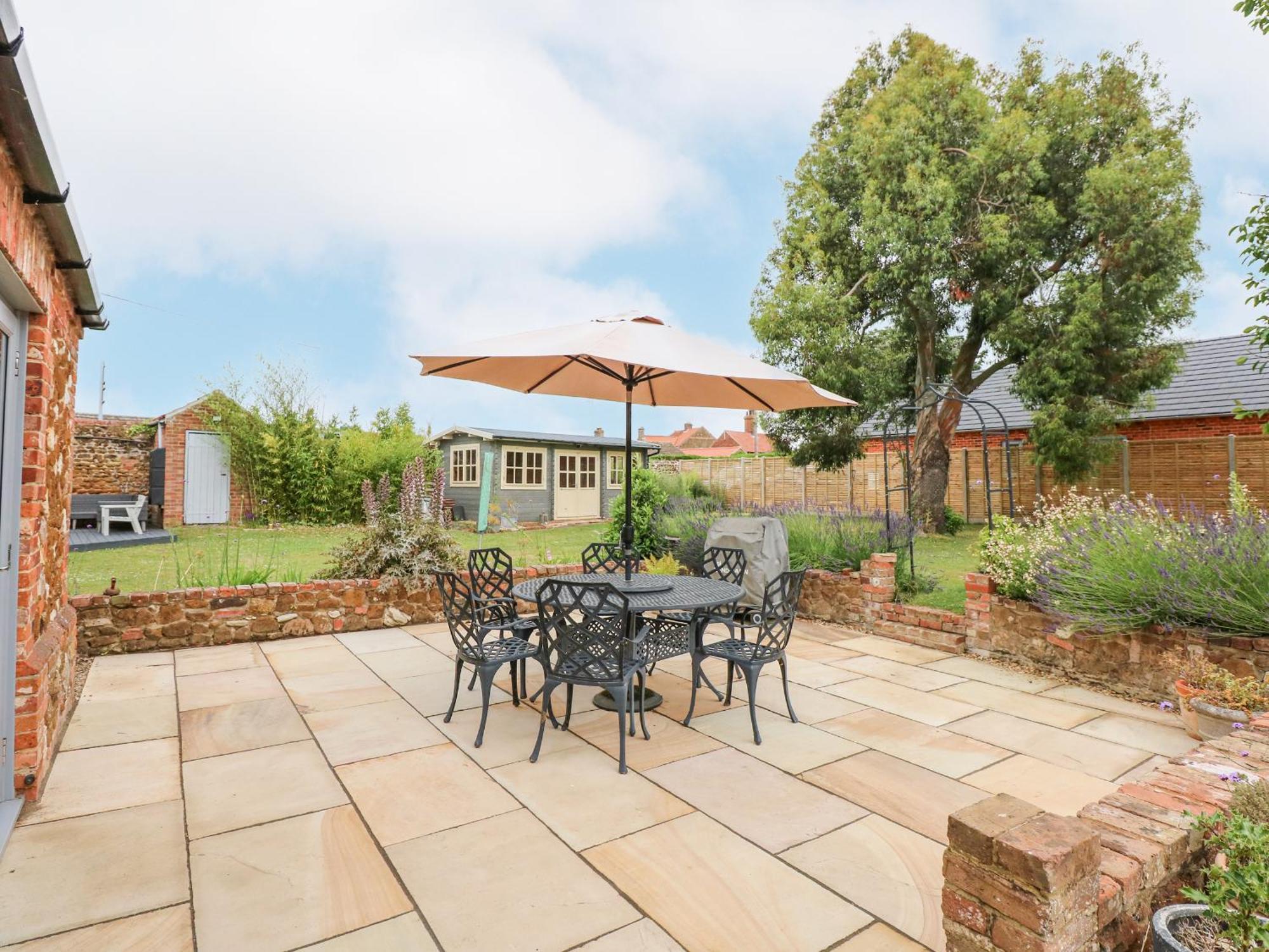 Malthouse Farm Villa Хийчам Екстериор снимка