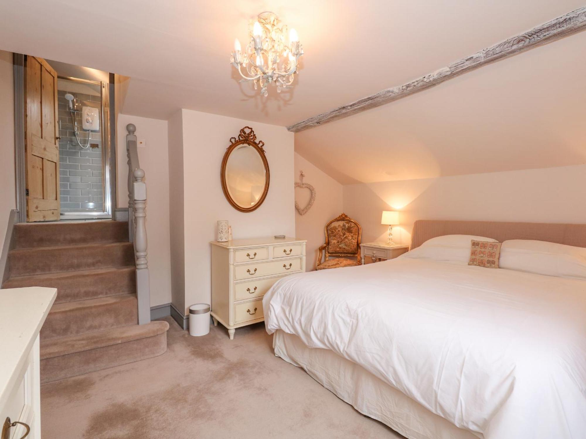 Malthouse Farm Villa Хийчам Екстериор снимка