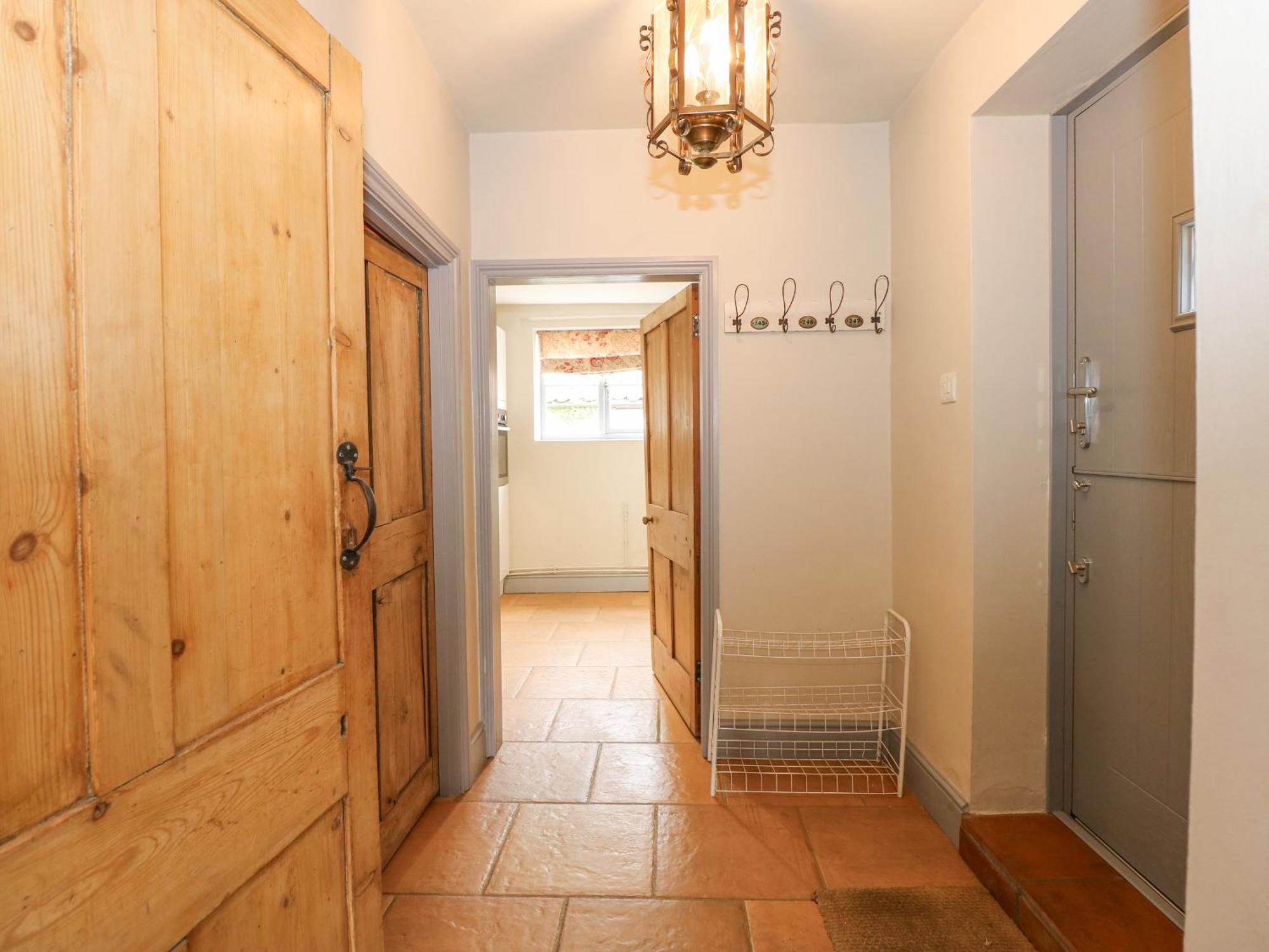 Malthouse Farm Villa Хийчам Екстериор снимка