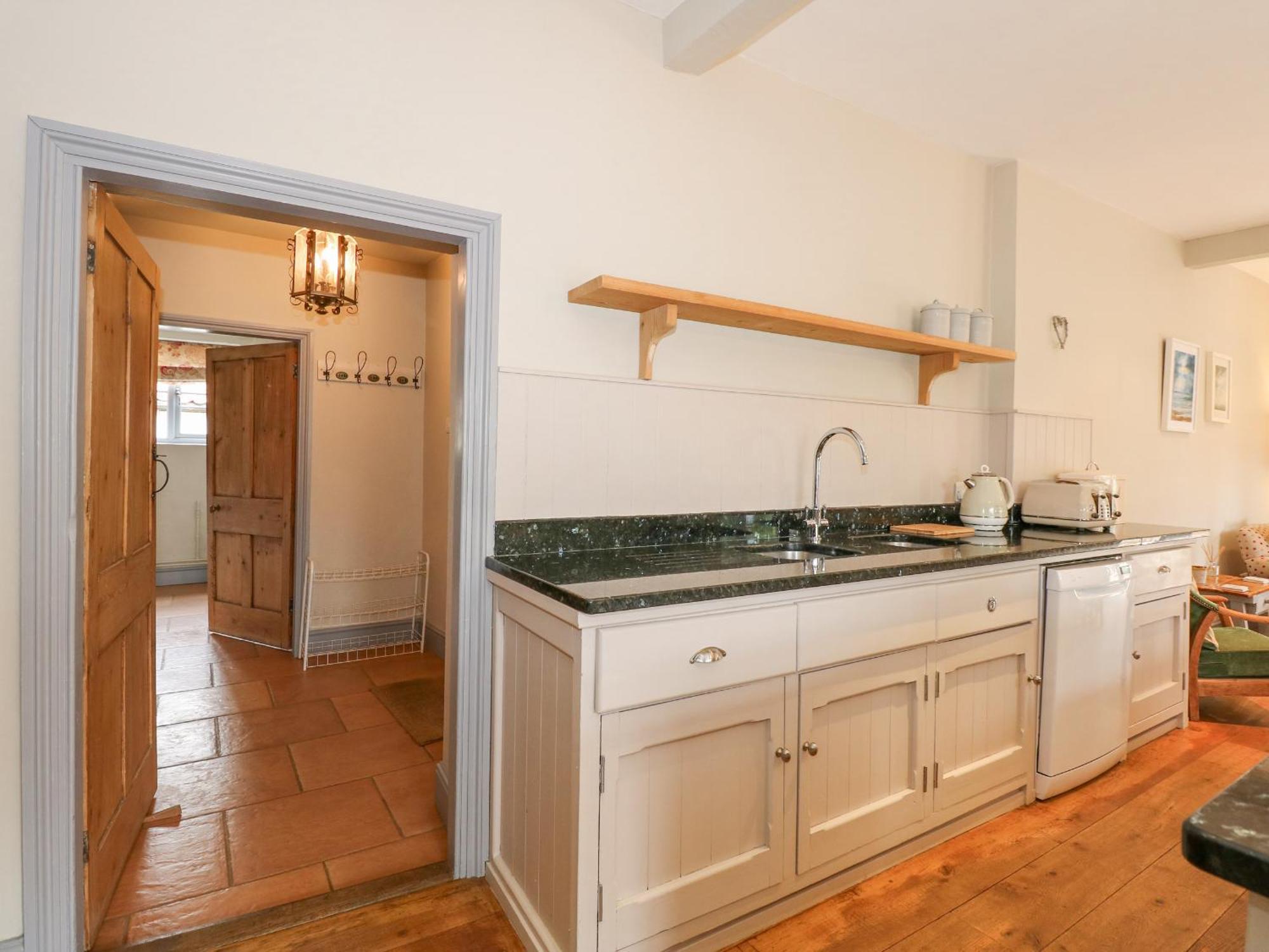Malthouse Farm Villa Хийчам Екстериор снимка