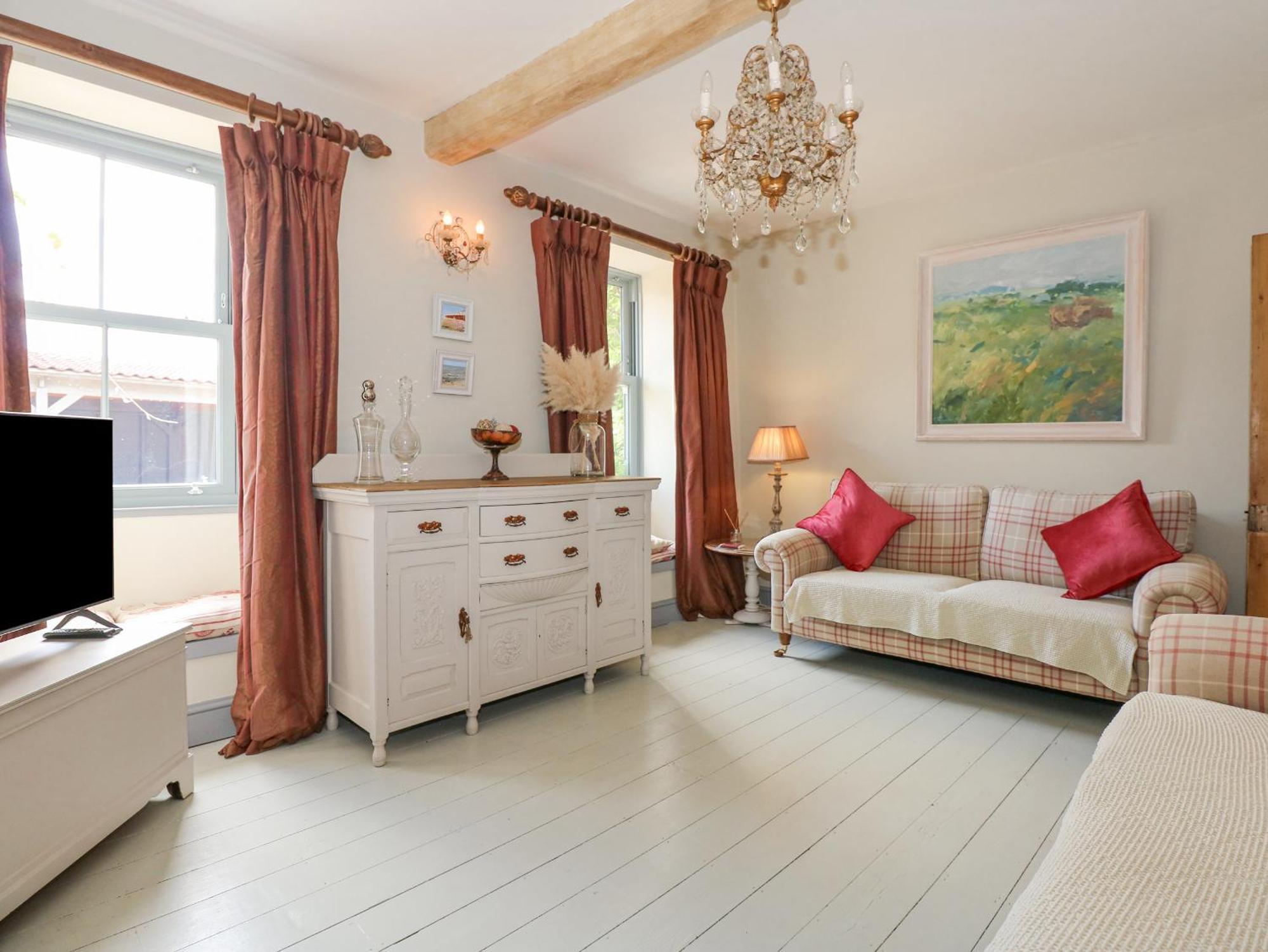 Malthouse Farm Villa Хийчам Екстериор снимка