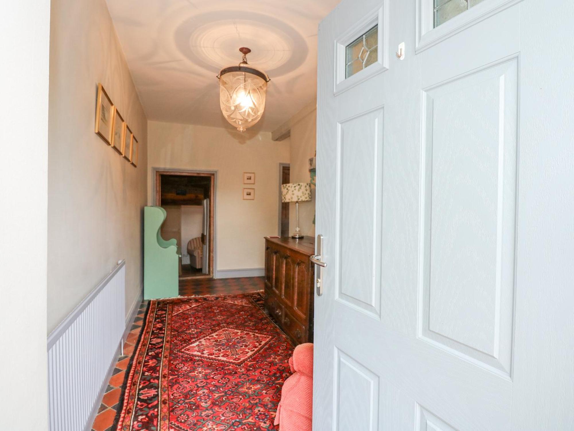 Malthouse Farm Villa Хийчам Екстериор снимка
